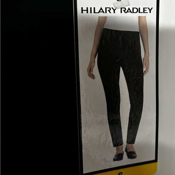 Hilary Radley Women’s Black Pull-On Pants - Picture 3 of 5